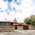 стальовата къща - Stalyovata House Луксозна вила *