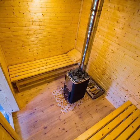 стальовата къща - Stalyovata - Private Pool, Jacuzzi & Sauna Villa Prokhod