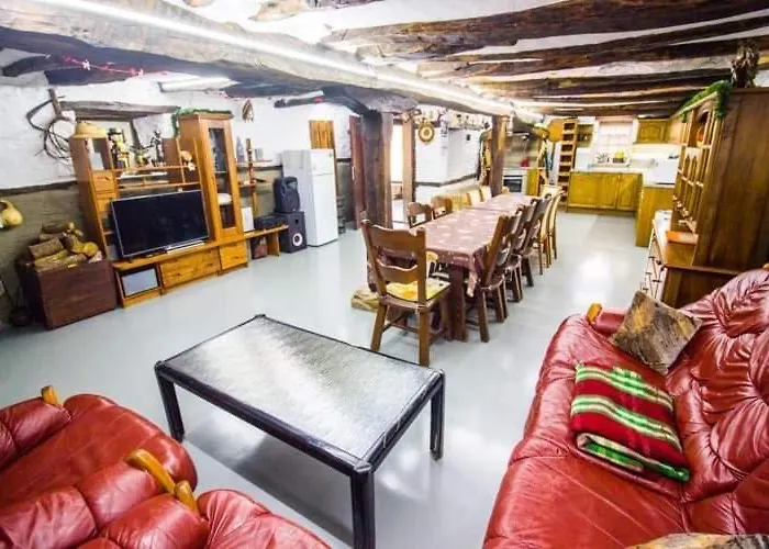 стальовата къща - Stalyovata House فيلة Prokhod