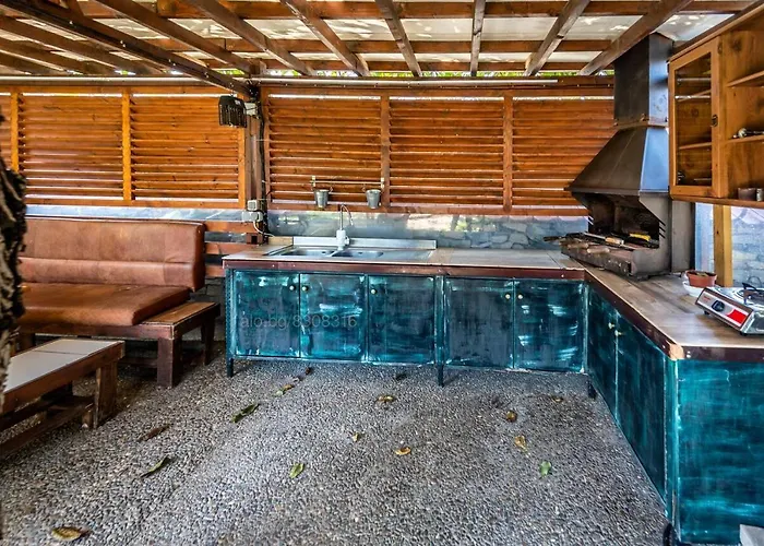 فيلة стальовата къща - Stalyovata House Prokhod